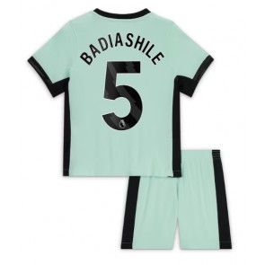 Chelsea Benoit Badiashile #5 Replika Babytøj Tredje sæt Børn 2023-24 Kortærmet (+ Korte bukser)